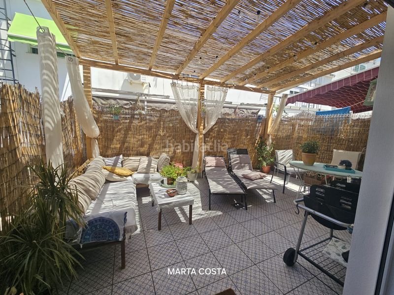 Foto de689de3-ba7f-4ed2-8c0a-12e1af3a2789. Casa adossada amb xemeneia calefacció aparcament piscina a Almoines