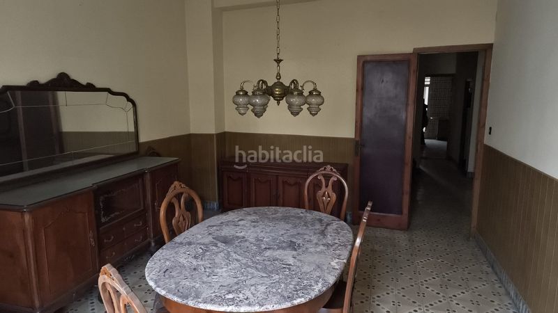 Foto 0fe01b23-6596-4f21-a5ec-b17499d8eec4. Casa amb aparcament a Bellreguard