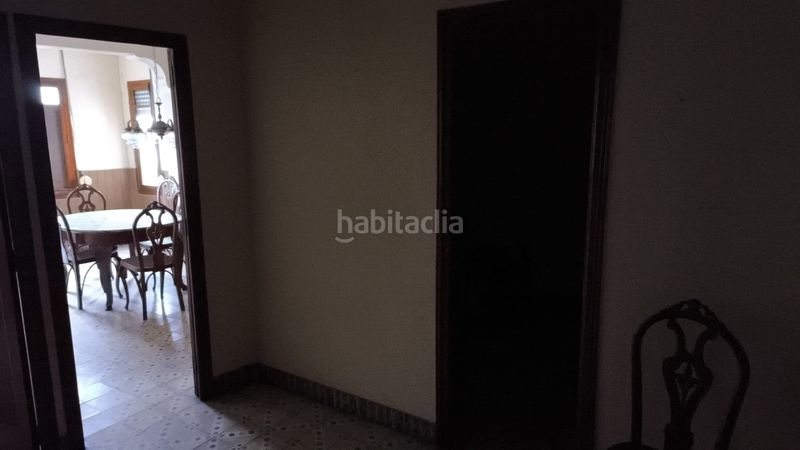 Foto 42bf0682-f6fe-40ab-85e3-3b845058414a. Casa amb aparcament a Bellreguard