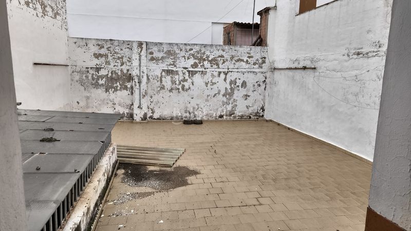 Foto f54966ef-ae10-4238-969f-238490317f06. Casa amb aparcament a Bellreguard
