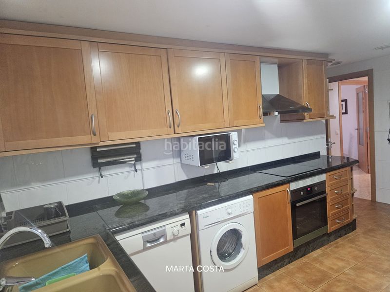 Foto 5dcf4e6b-455a-41f1-8aff-4d42f775c9ee. Pis amb calefacció aparcament a Corea Gandia