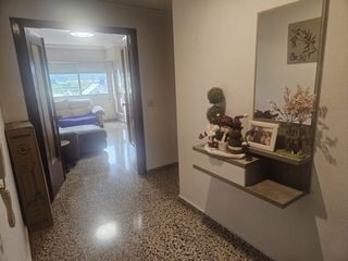 Flat  Carrer de ausias march 3. Luminosidad y amplitud en almoines! piso de 110 m² impecable y l