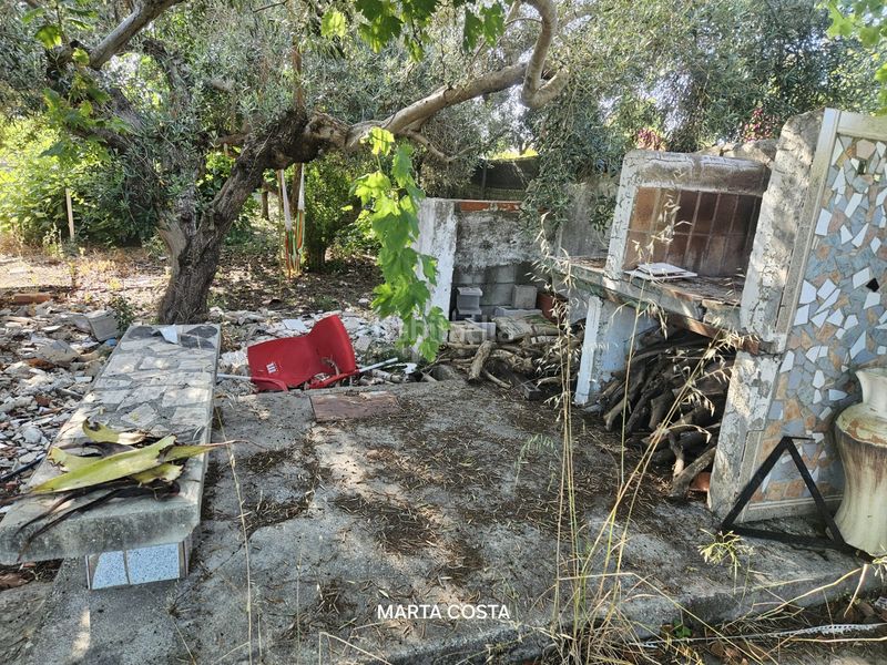 Foto cf3a0d75-9bbf-46ec-b92c-7a9cac457659. Finca rústica a carrer de l'antigor 11 a Almoines