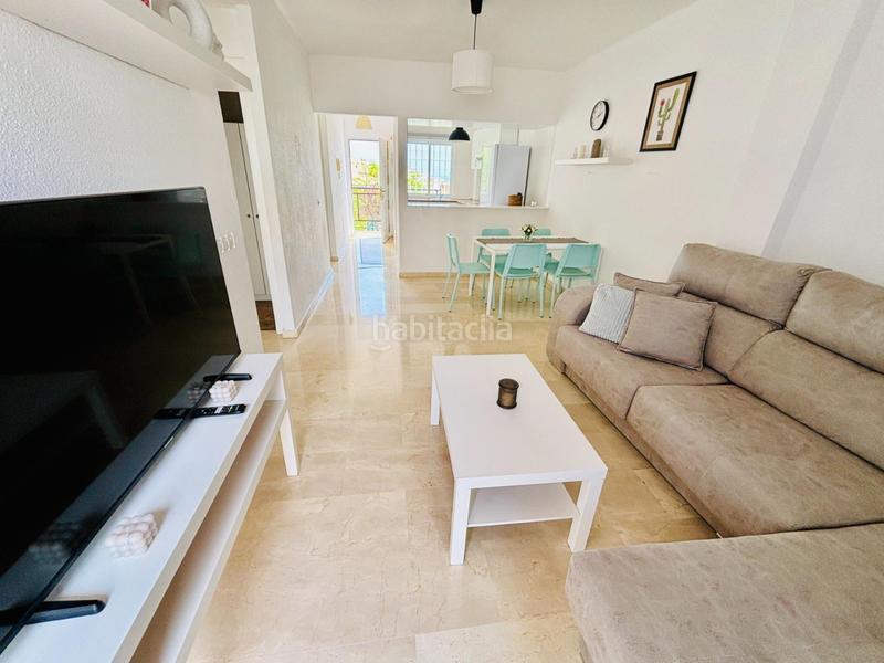 Foto 362ff118-5d11-474c-8173-8ec50c9bc673. Dúplex en calle timón 65 estupendo atico duplex con vistas al mar en Benalmádena