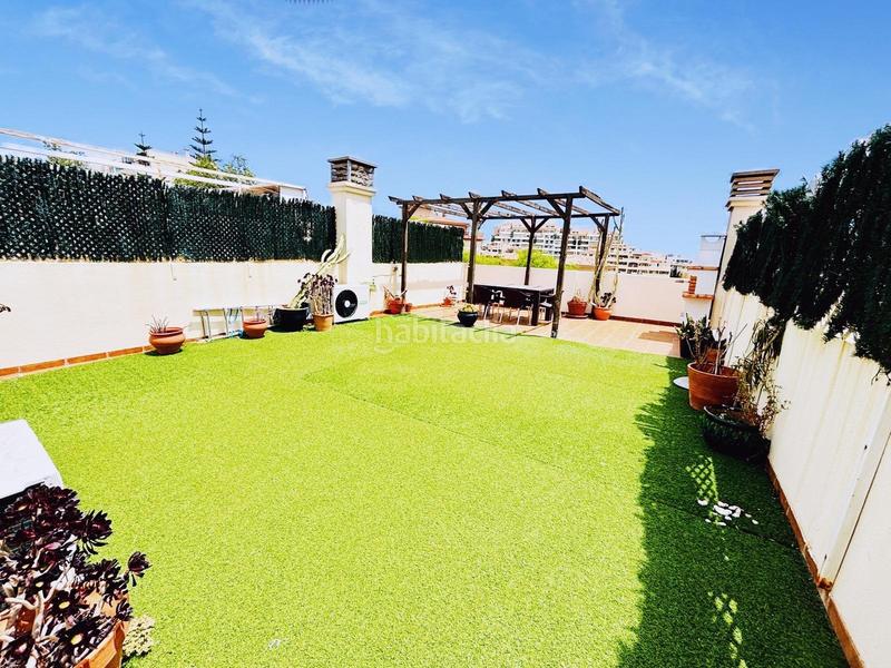 Foto c2735ce9-260e-4718-b160-8887f2e8132b. Dúplex en calle timón 65 estupendo atico duplex con vistas al mar en Benalmádena