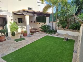 Xalet a Avenida del higuerón 1. Casa / chalet adosado en venta en avenida del higuerón s/n, mála