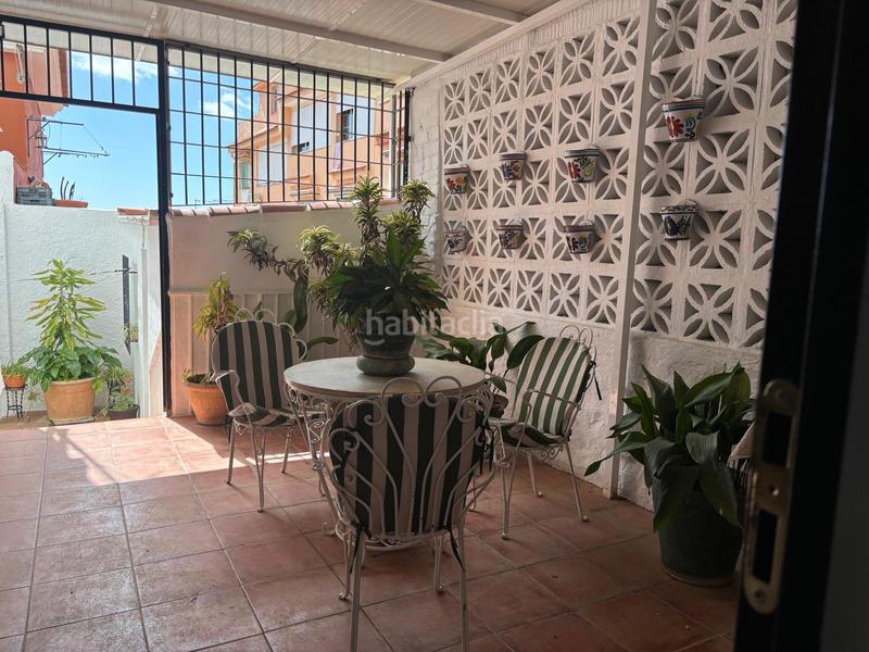 Foto a0b8c669-0ed1-4d48-a82d-aebd0fb6e450. Xalet amb xemeneia aparcament a Arroyo de la Miel Benalmádena