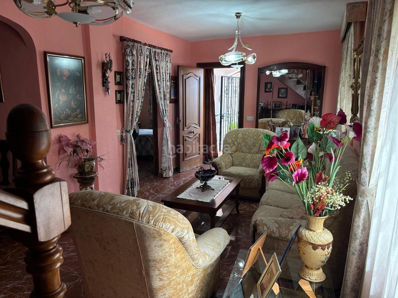 Foto b6424904-654e-4393-b4ba-8b83c94e6357. Xalet amb xemeneia aparcament a Arroyo de la Miel Benalmádena