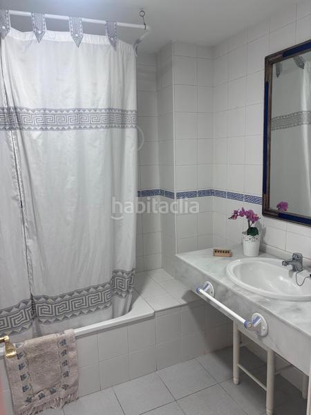 Foto a6dea2c1-0880-482b-90b4-220f502f4ae0. Rent flat in calle de alemania 23 in Hacienda Torrequebrada Benalmádena