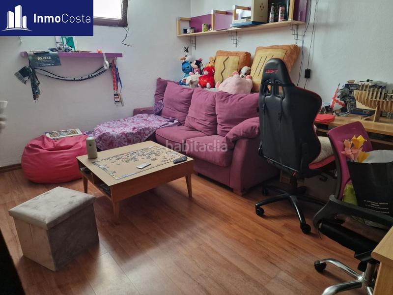 Foto 713f802e-d746-467f-9cc3-640a4bcf057c. Casa con parcheggio in Santa Bárbara-Ciudad Deportiva Línea de la Concepción (La)
