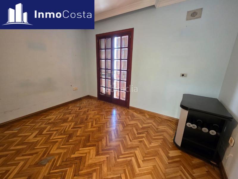 Foto 72826a8d-aab9-466a-b96b-dff342f3b956. Haus mit parking in Centro-San Felipe-Huerta Fava Línea de la Concepción (La)