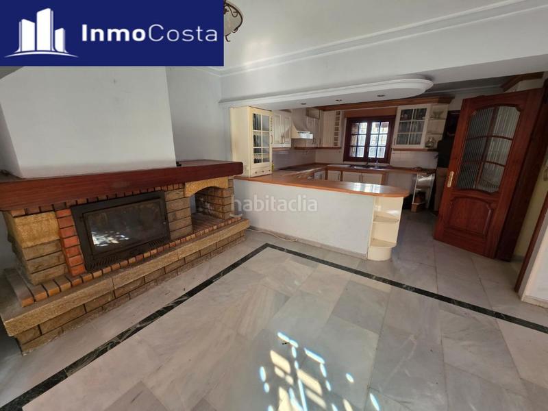 Foto dbfd1484-56a0-4e7f-87a5-59ca8b253f59. Haus mit parking in Centro-San Felipe-Huerta Fava Línea de la Concepción (La)