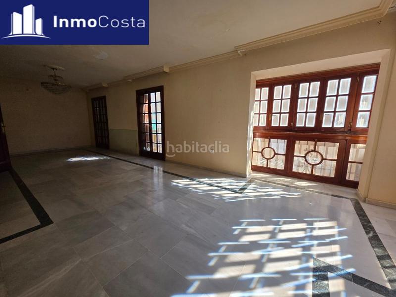 Foto e50e2863-1253-4247-ba7b-3faddb93e8eb. Haus mit parking in Centro-San Felipe-Huerta Fava Línea de la Concepción (La)