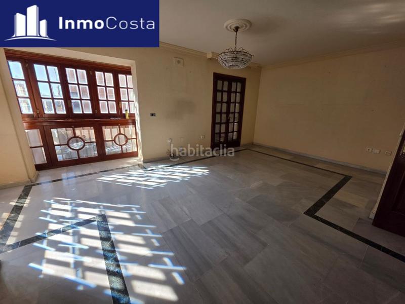 Foto f159725f-2867-4226-9166-cc71becbe5de. Haus mit parking in Centro-San Felipe-Huerta Fava Línea de la Concepción (La)