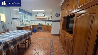 Appartement à San José-San Bernardo. Piso en venta en la linea de la concepción, 4 dormitorios.