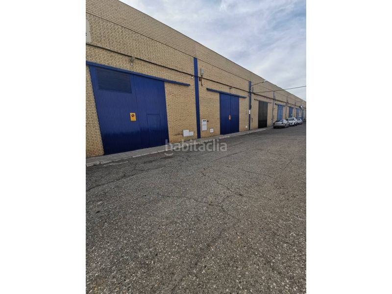 Foto 0ccfa9ff-e047-4cc4-8775-b15e3cd43ae1. Location bâtiment à usage industriel dans Rinconada (La)
