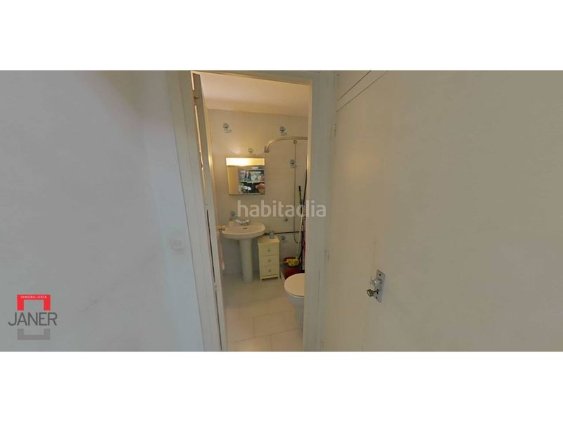Foto 485fb225-88ae-49d0-b6f0-5b79d130e884. Pis amb aparcament a Triana Este Sevilla