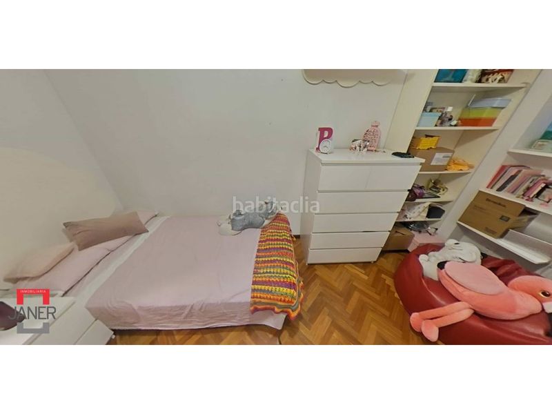 Foto 9f0b11e2-a7d8-40d1-9327-6c147a68109a. Pis amb aparcament a Triana Este Sevilla