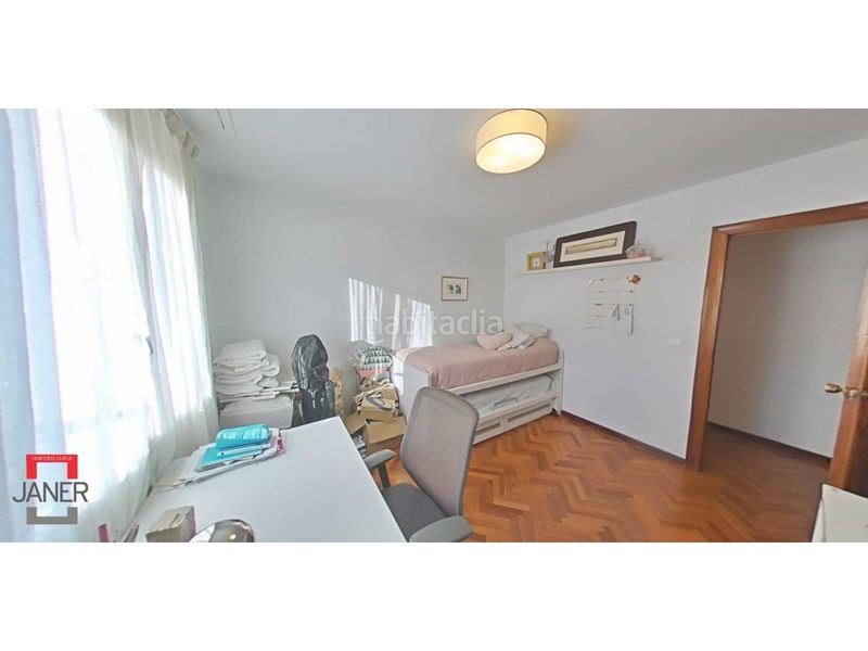 Foto ae0befaa-15b6-47a1-8537-d753325c4922. Pis amb aparcament a Triana Este Sevilla