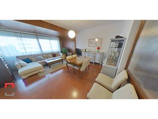 Flat  Avenida república argentina. Piso en venta en zona esperanza de triana41011