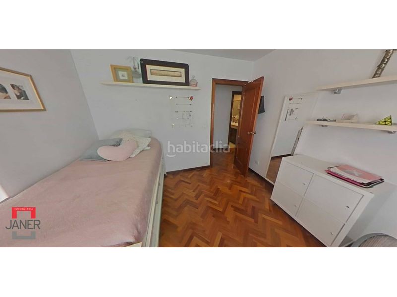 Foto d2fecbfe-683c-4c4c-ac07-4ff120fd1e14. Pis amb aparcament a Triana Este Sevilla