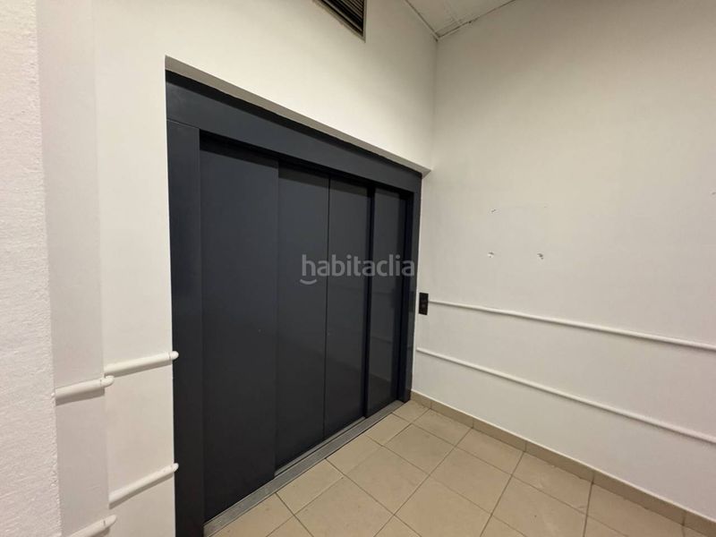 Foto 17042c5a-9e1d-457a-a363-a8c14d172f33. Local comercial local en venta en Alcalá del Río