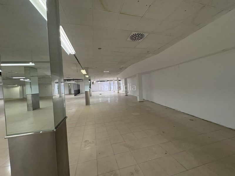 Foto 7ddd5528-9333-4a40-8423-74f6b302d60d. Local comercial local en venta en Alcalá del Río