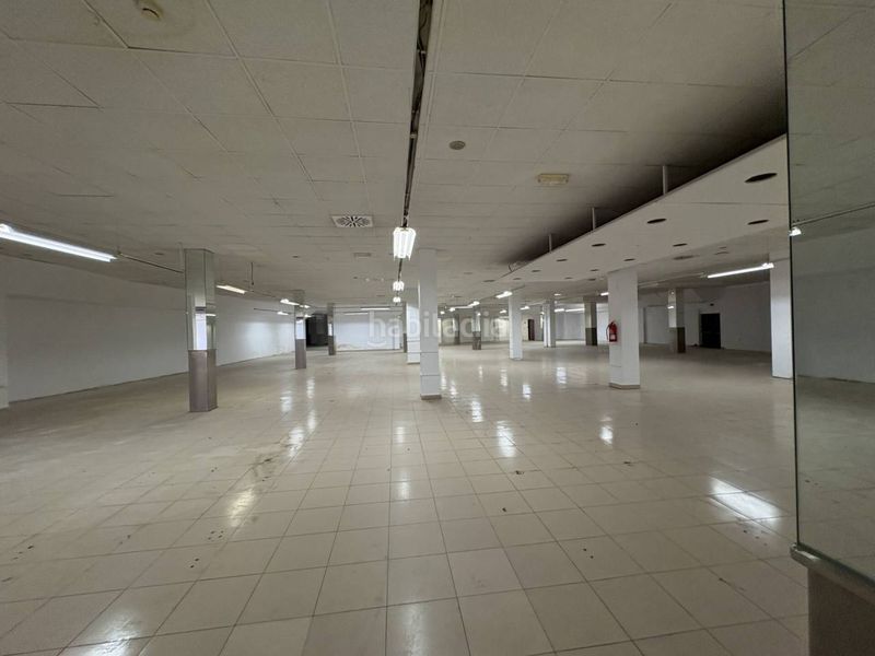 Foto a9b3b259-0e86-44e1-af2f-659e5c913845. Local comercial local en venta en Alcalá del Río