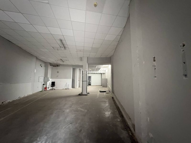 Foto afcf22a0-61d2-49ce-bc93-900b2192045e. Local comercial local en venta en Alcalá del Río