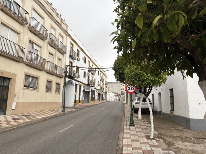 Foto c946828a-f27b-4473-ae41-39584035557f. Local comercial local en venta en Alcalá del Río