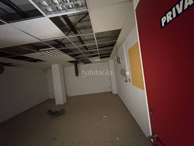 Foto e0727e22-c4e4-4b8e-97be-7a60ec8f3ee4. Local comercial local en venta en Alcalá del Río