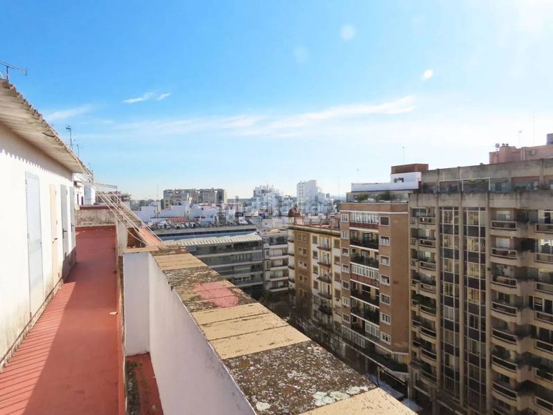 Foto abcb352a-6663-4355-8ce9-2e2401a71af3. Pis a Los Remedios Sevilla