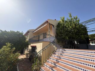 Chalet in Las Almenas. Chalet en venta en las almenas