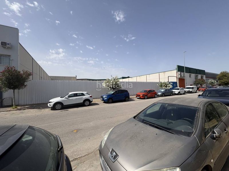 Foto 01445bf3-ac9b-49d0-b236-75e45f855c6e. Area edificabile industriale in Palmete Sevilla