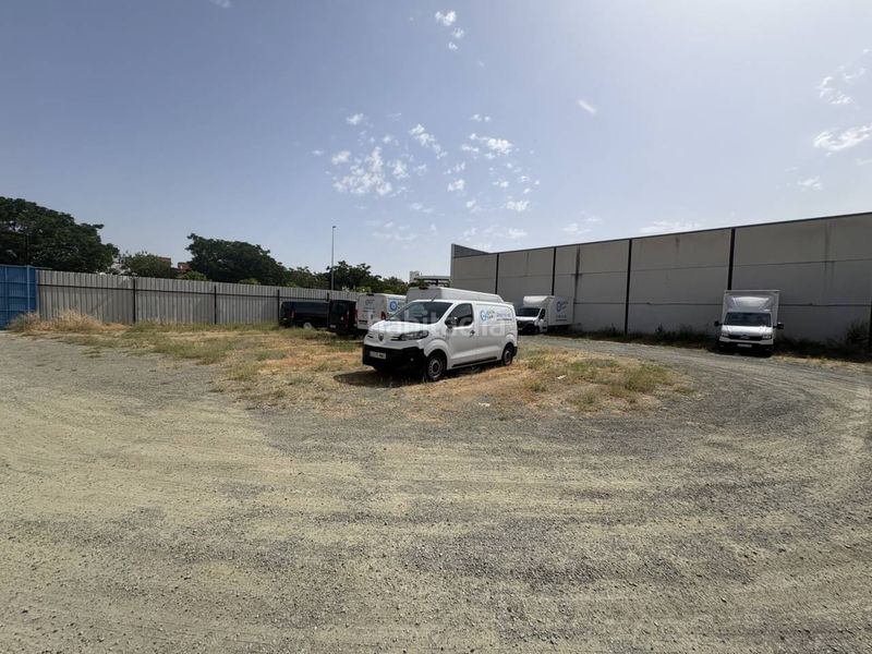 Foto e95ba610-6446-4322-b881-772e738eb5cf. Area edificabile industriale in Palmete Sevilla