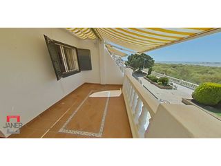 Casa a schiera  Calle ancla. Chalet adosado en venta en isla cristina