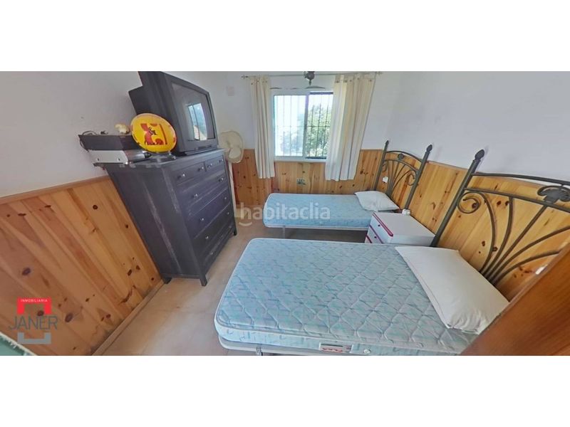 Foto ea17f326-22a7-4e04-8cf1-c3586fcbdc79. Casa adossada amb aparcament a Isla Cristina