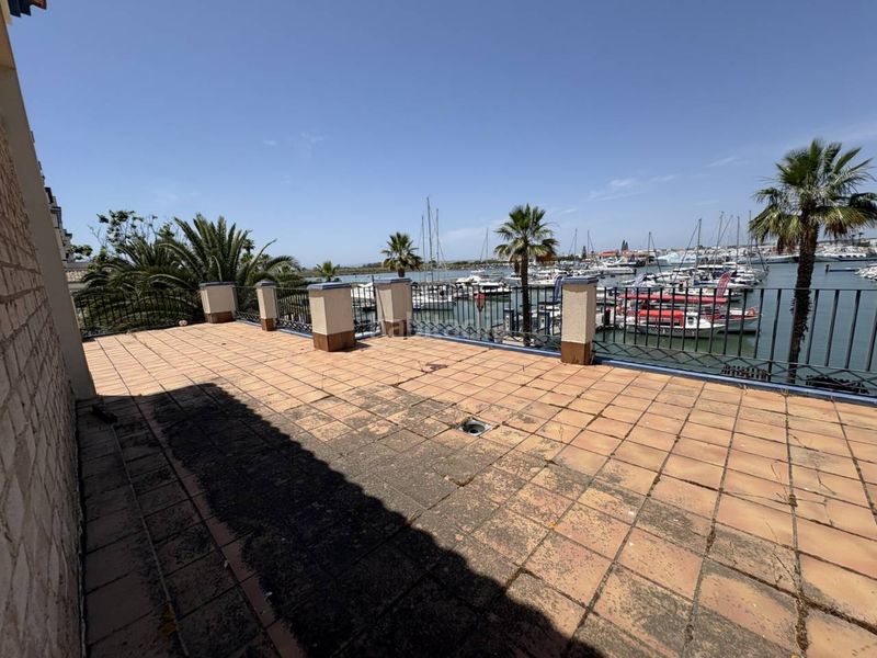 Foto 7527bfeb-f2ef-42f5-9e76-9c9a1ca896fc. Location local commercial dans Punta del Moral Ayamonte