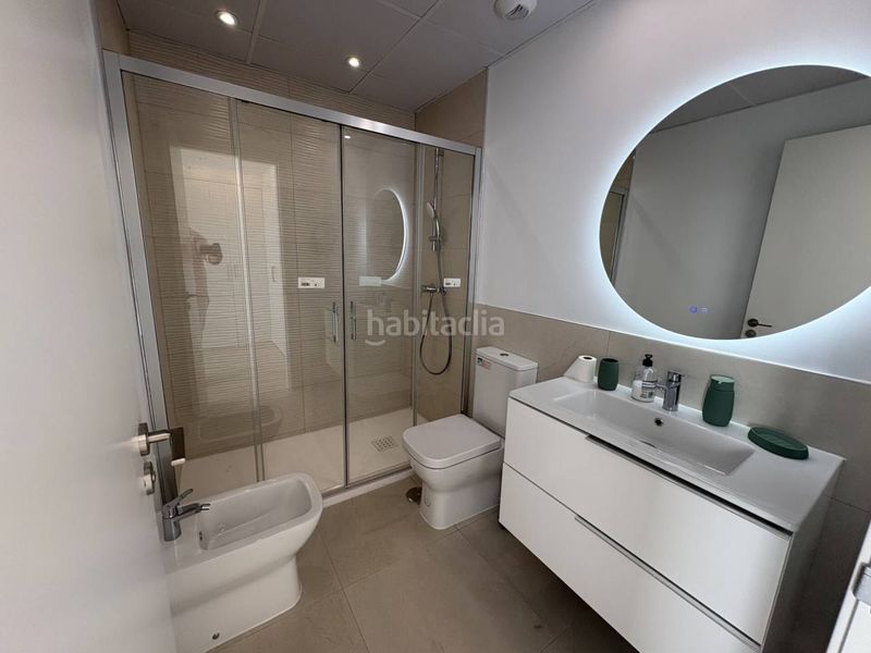 Foto 5517ce11-dd8e-419a-a528-93324fe917de. Rent flat with parking pool in Aljamar Tomares