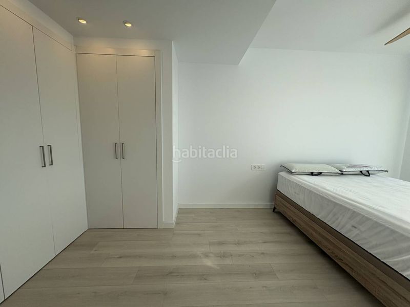 Foto 7fab72f5-853f-4610-9235-41f48c9473d6. Rent flat with parking pool in Aljamar Tomares