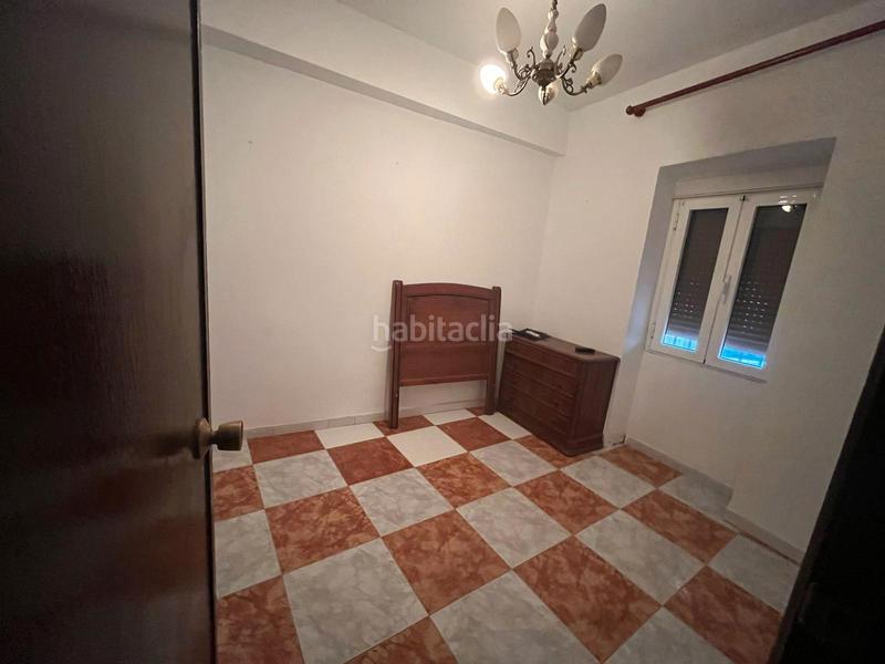 Foto aa264db5-4817-422f-8d0b-cd39b6a98e04. Casa  en venta en el pueblo en Alameda