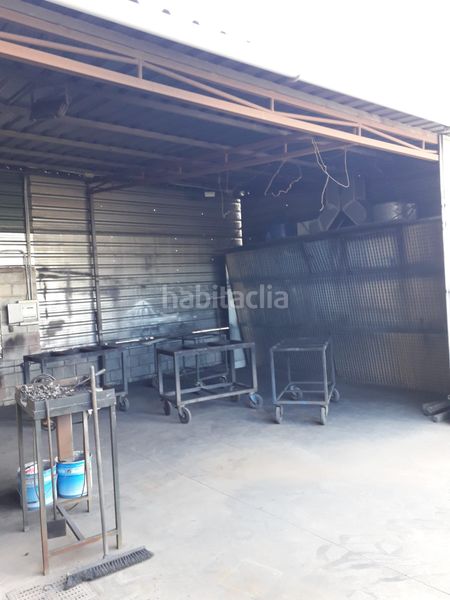 Foto 3078b8b9-d2e8-4975-8ecb-8cb340f03fa9. Nave industrial nave en venta en el polígono industrial en Antequera