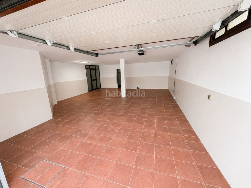 Foto da1d5c23-431f-436e-8660-5db888624dd3. Xalet amb xemeneia aparcament piscina a Zona de la Vega Antequera