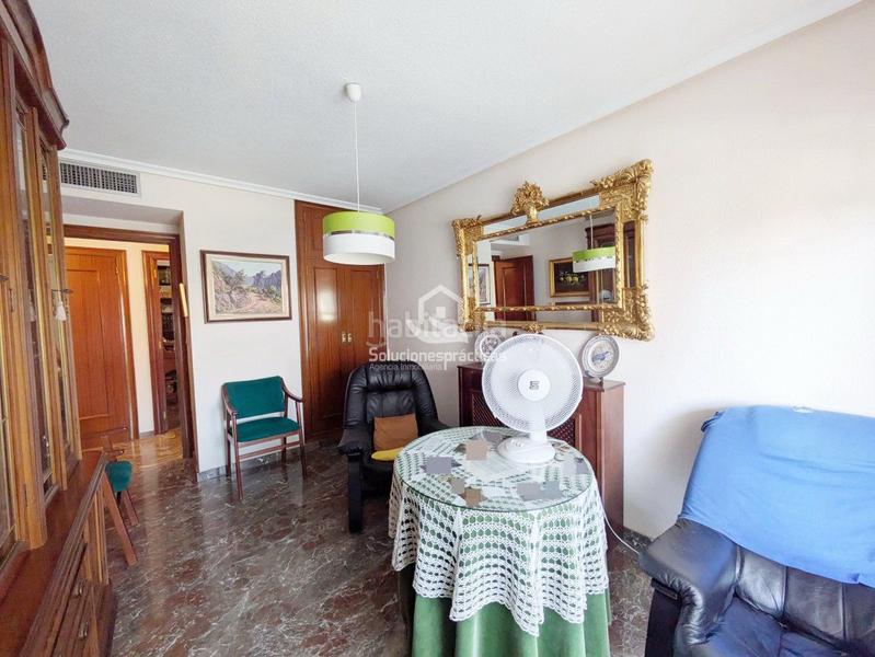 Foto 21fea549-61c6-4239-8c60-72f69701a721. Piso  en venta en Hospital general, 4 dormitorios. en Jaén