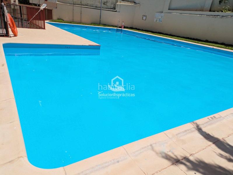 Foto 235d403d-a776-4777-b876-b026b9eea550. Piso  en venta en Hospital general, 4 dormitorios. en Jaén