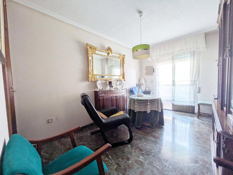 Foto 4c58b20e-1f59-4d52-af27-055f0060f7f0. Piso  en venta en Hospital general, 4 dormitorios. en Jaén