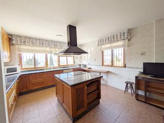 Xalet a Puente Tablas - Puente Nuevo - Cerro Molina. Chalet en venta en afueras de jaén  puente tablas, 6 dormitorios
