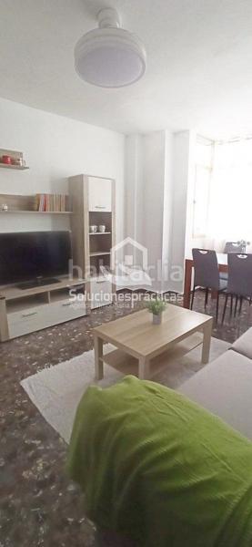 Foto 0c9e09c4-85ba-416d-8637-7e8acfa1cf42. Alquiler piso  en alquiler en hospital general, 4 dormitorios. en Jaén