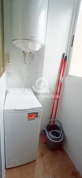 Foto c409673e-3a04-4910-8cb5-2ab676dfee8c. Alquiler piso  en alquiler en hospital general, 4 dormitorios. en Jaén