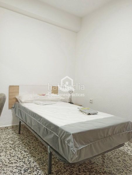 Foto 276a2910-1eb2-4944-8a83-a89943f02eed. Lloguer pis a Peñamefecit - Avda Barcelona Jaén